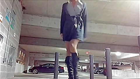 I feel exposed masturbating in the parking lot