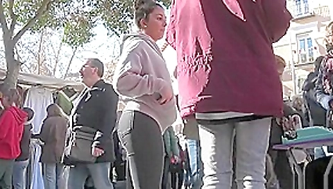 Spanish candid teen 18+ ass in jeans GLUTEUS DIVINUS