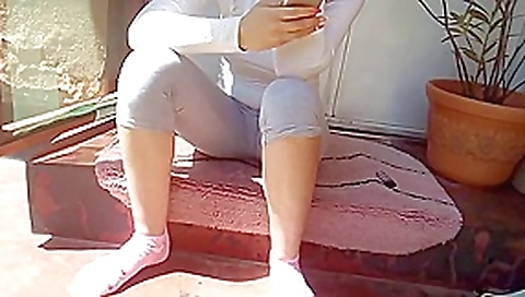 Gipsy college girl home nurse smokebreak