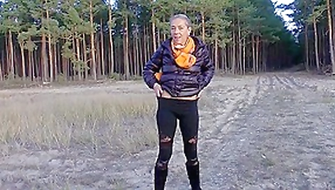 Waldspaziergang Flashing and Jerking off