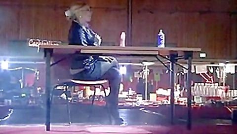 Stripper squirting onstage at Festival Erotico