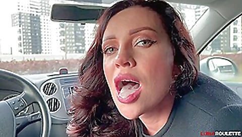 Blowjob And Cum Swallowing In The Car. What Could Be Better?