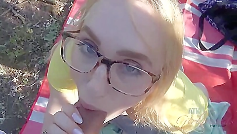 Victoria Gracen - You Fuck Victoria On The Cliffside