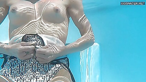 Zazie Skymm - Beautiful Blonde Swims Nude