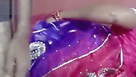 Hot Indian bhabhi driver