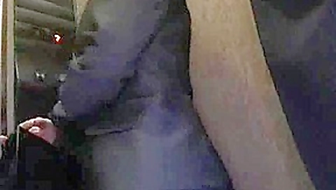 Officelady and fucked in elevator