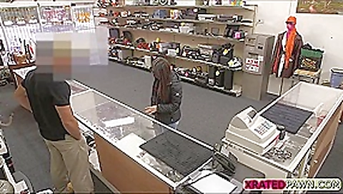 Two Couple bitches trying to rob a pawn