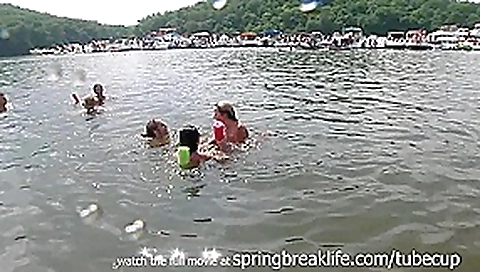 SpringBreakLife Video: Girls On A Boat